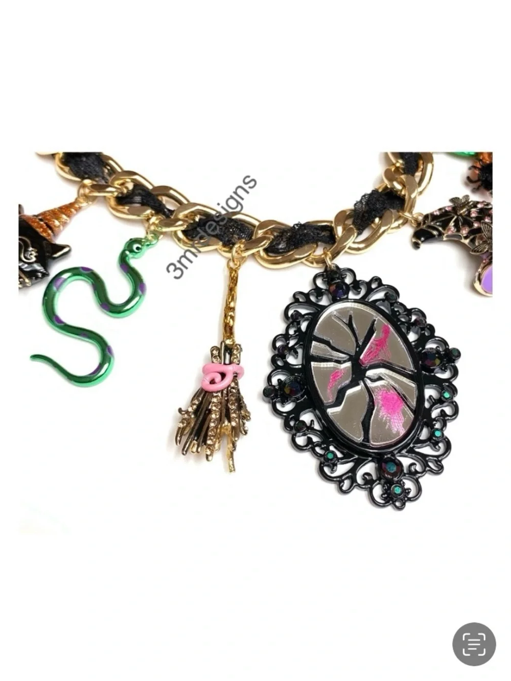 NWT Betsey J. 💋WITCHY LACE FRONTAL CHARMS Gold Tone Glass Crystals Necklace